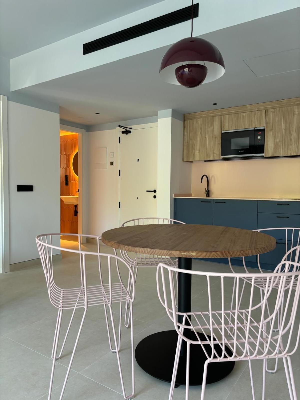 Apartamentos Sofia Es Cana Екстериор снимка
